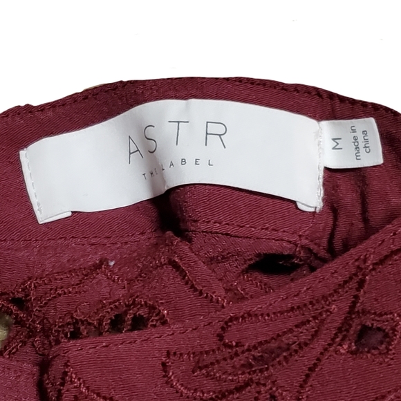 2/$20 ASTR THE LABEL Winifred Blouse Top Size Medium - Picture 6 of 7